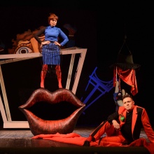 theatre 4